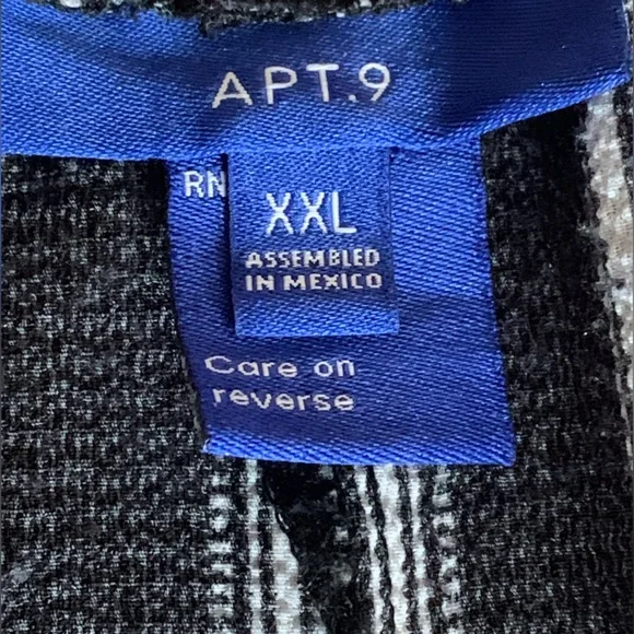 APT. 9 Black White Stripe Pull On Dress Pants Wide Leg Plus Size Women’s Pants - Picture 7 of 9